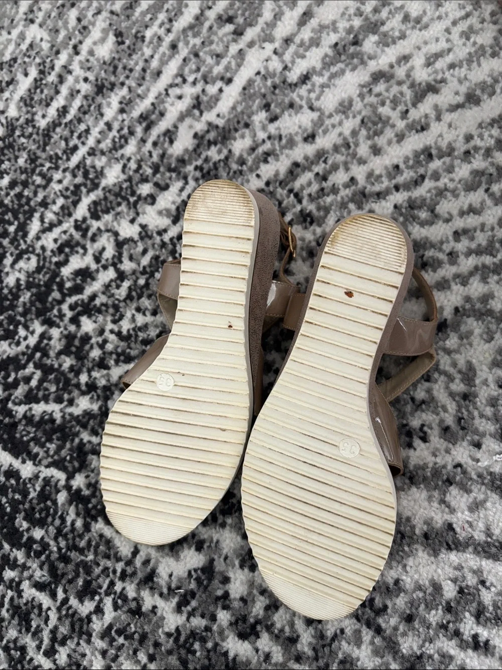 Varese Women's Taupe Suede Wedge Sandals with Stud Detail, Sz 5